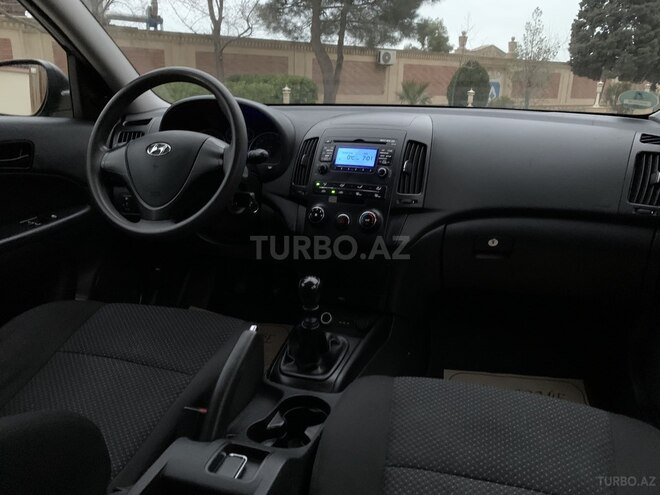 Hyundai i30 2009, 153,000 km - 1.4 l - Bakı