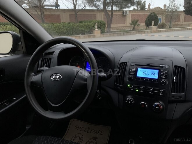 Hyundai i30 2009, 153,000 km - 1.4 l - Bakı