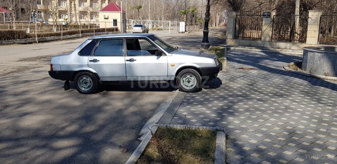 LADA (VAZ) 21099 2001, 250,000 km - 1.6 l - Yevlax