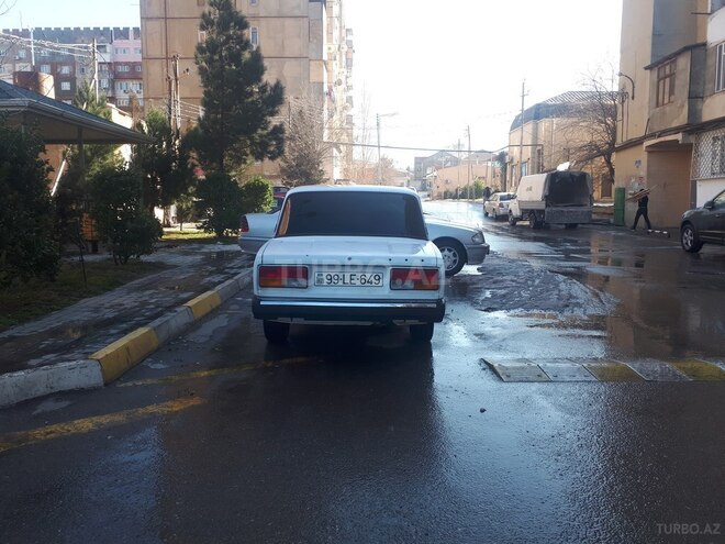 LADA (VAZ) 2107 2006, 298,655 km - 1.6 л - Bakı