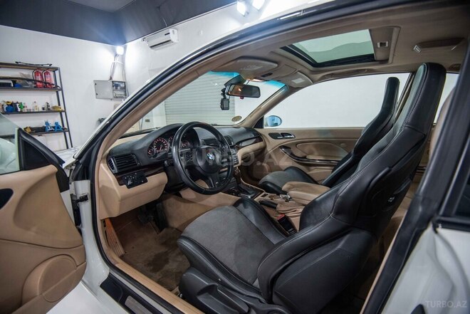 BMW 330 2004, 330,000 km - 3.0 l - Bakı
