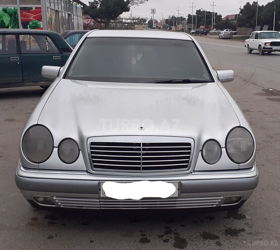 Mercedes E 240 1998, 225,253 km - 2.4 l - Bakı