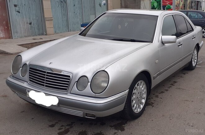 Mercedes E 240 1998, 225,253 km - 2.4 l - Bakı
