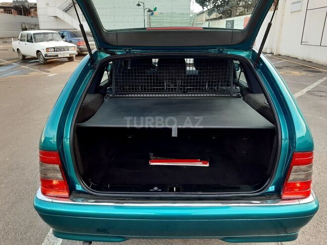Mercedes C 180 1997, 236,000 km - 1.8 l - Gəncə