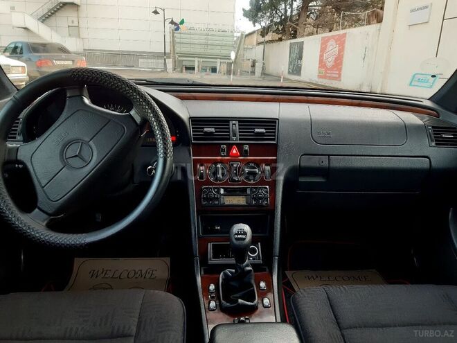 Mercedes C 180 1997, 236,000 km - 1.8 l - Gəncə