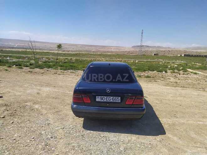 Mercedes E 240 1998, 142,000 km - 2.4 l - Sumqayıt