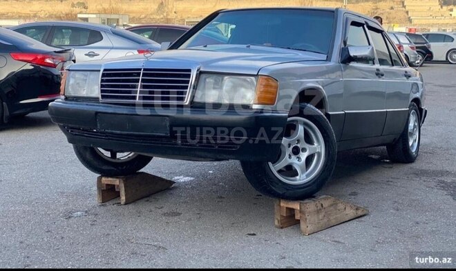 Mercedes 190 1988, 380,452 km - 2.0 л - Bərdə