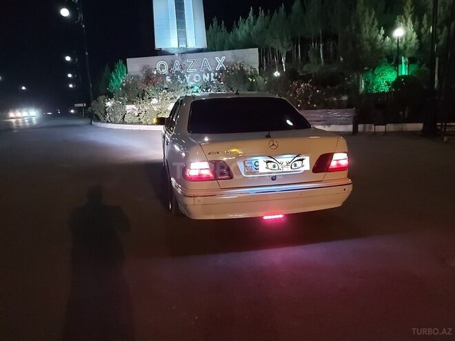 Mercedes E 300 1996, 30,000 km - 3.0 л - Ağstafa