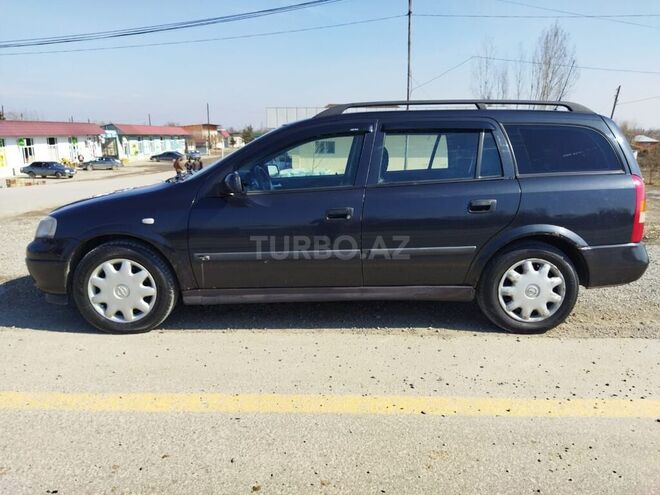 Opel Astra 1998, 350,000 km - 1.6 л - Ucar