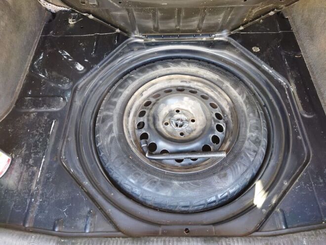 Opel Astra 1998, 350,000 km - 1.6 л - Ucar