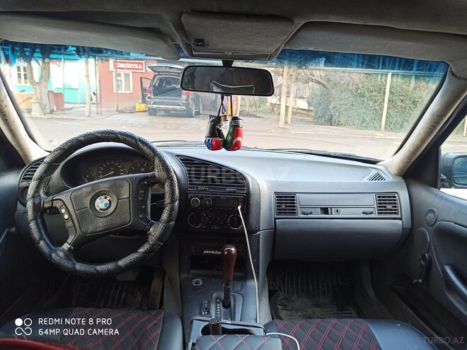BMW 320 1993, 230,000 km - 0.2 л - Bakı