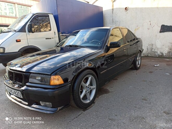 BMW 320 1993, 230,000 km - 0.2 л - Bakı