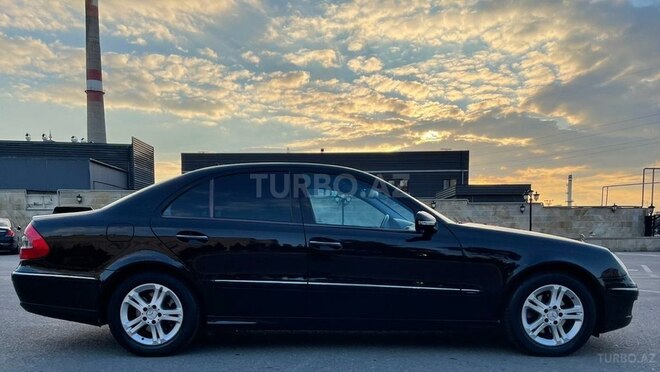 Mercedes E 220 2006, 230,000 km - 2.2 l - Bakı