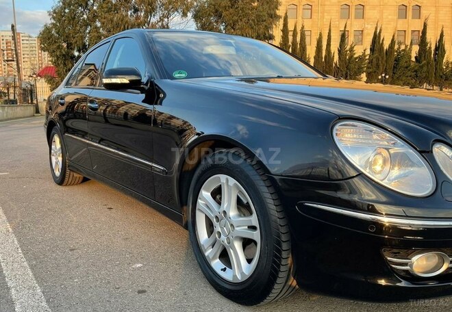 Mercedes E 220 2006, 230,000 km - 2.2 l - Bakı