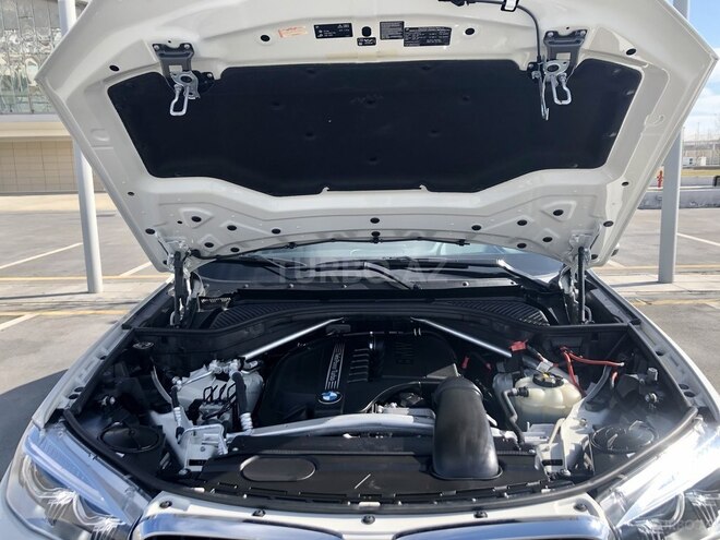 BMW X5 2016, 33,000 km - 3.0 л - Bakı