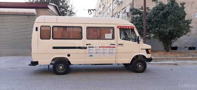 Mercedes 208 D 1985, 143,000 km - 2.2 l - Sabirabad