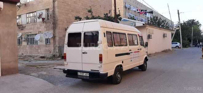Mercedes 208 D 1985, 143,000 km - 2.2 l - Sabirabad