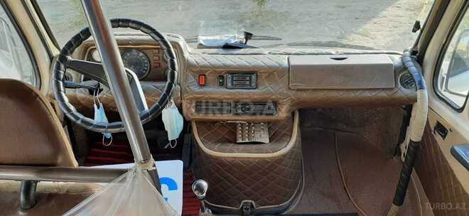 Mercedes 208 D 1985, 143,000 km - 2.2 l - Sabirabad