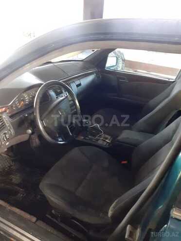Mercedes E 230 1995, 521,000 km - 2.3 л - Bakı