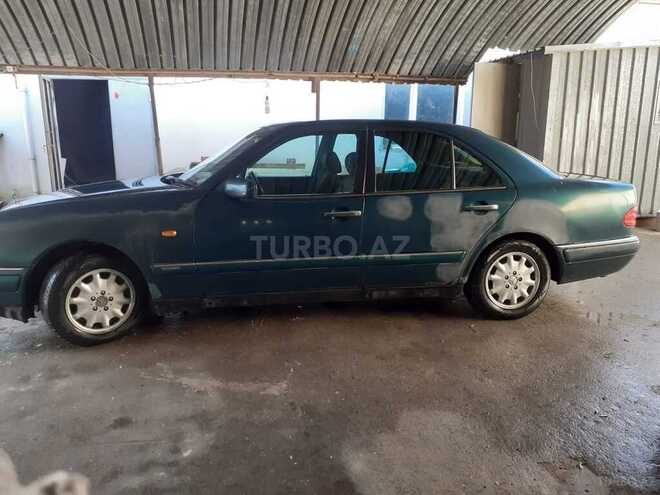Mercedes E 230 1995, 521,000 km - 2.3 л - Bakı