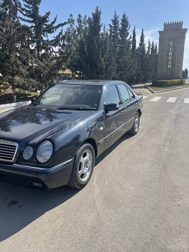 Mercedes E 230 1997, 200,000 km - 2.3 l - Şirvan