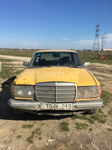 Mercedes  1982, 386,000 km - 2.0 л - Bakı