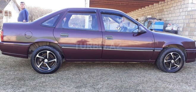 Opel Vectra 1991, 310,083 km - 2.0 л - Balakən