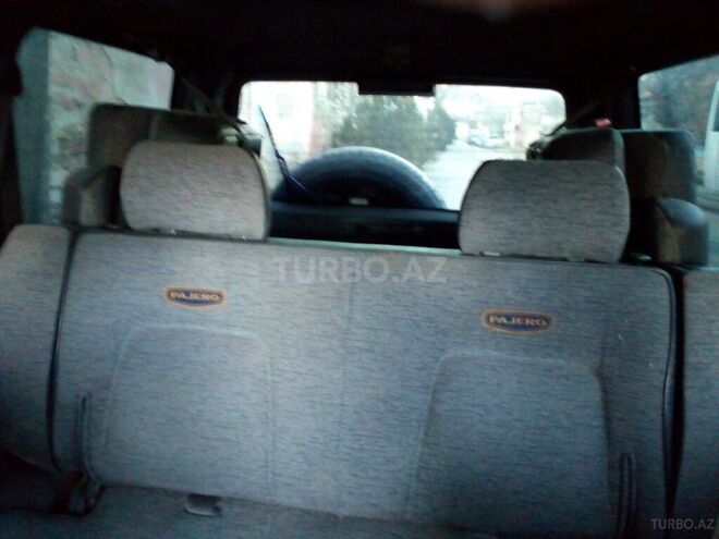 Mitsubishi Pajero 1995, 250,000 km - 2.8 l - Bakı