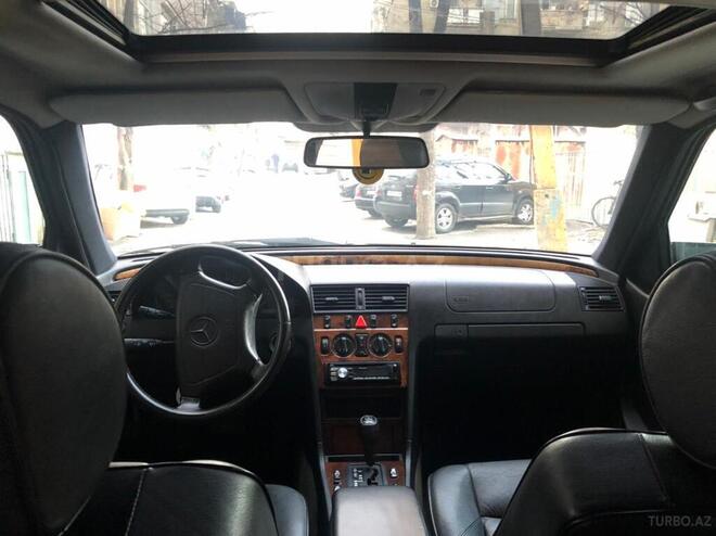 Mercedes C 180 1997, 374,000 km - 1.8 л - Bakı