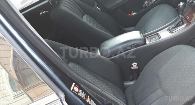 Mercedes C 180 2005, 369,421 km - 1.8 л - Bakı