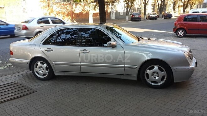 Mercedes E 320 2000, 313,425 km - 3.2 l - Bakı