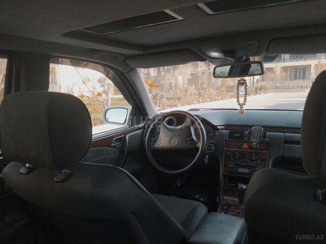 Mercedes E 320 2000, 313,425 km - 3.2 l - Bakı
