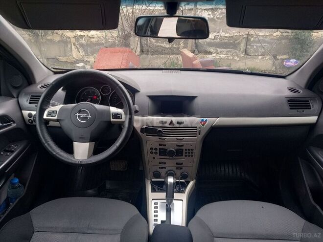 Opel Astra 2007, 272,401 km - 1.9 l - Bakı