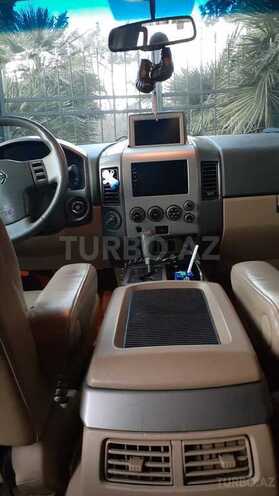 Nissan Armada 2006, 147,000 km - 5.6 l - Bakı