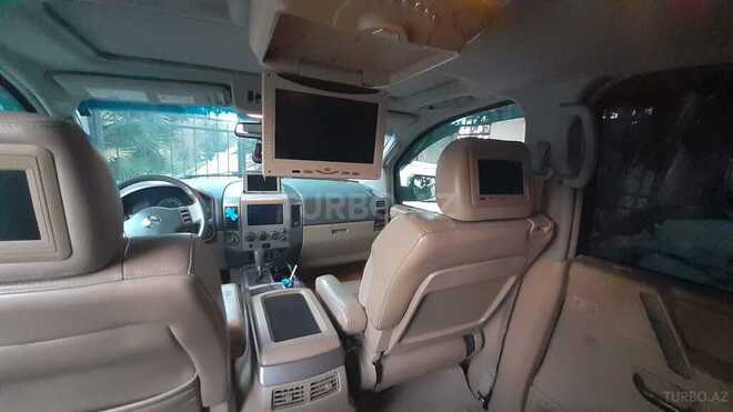 Nissan Armada 2006, 147,000 km - 5.6 l - Bakı