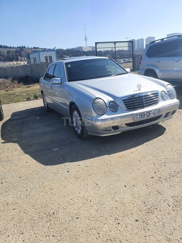 Mercedes E 270 2000, 350,000 km - 2.7 l - Bakı