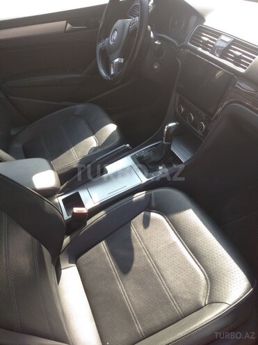 Volkswagen Passat 2012, 139,000 km - 0.3 л - Bakı