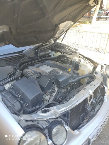 Mercedes E 320 1999, 296,000 km - 3.2 l - Bakı