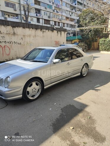 Mercedes E 320 1999, 296,000 km - 3.2 l - Bakı