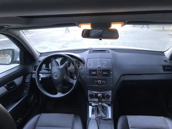 Mercedes C 220 2007, 261,000 km - 2.2 л - Bakı