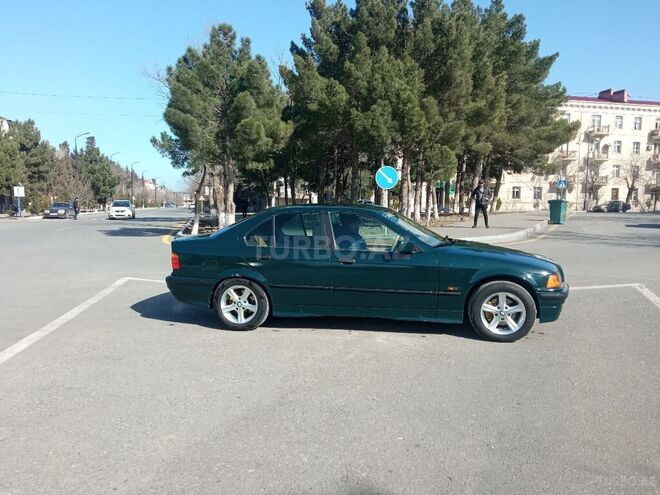 BMW 320 1995, 470,000 km - 2.0 l - Sumqayıt
