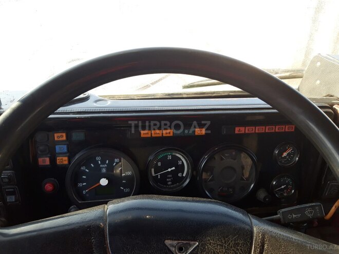 KamAz 6520 2005, 546,000 km - 11.0 l - Sumqayıt