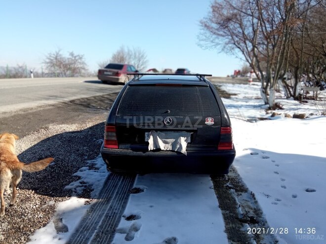 Mercedes C 220 2000, 480,000 km - 2.2 л - Bakı