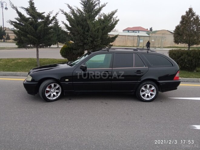Mercedes C 220 2000, 480,000 km - 2.2 л - Bakı