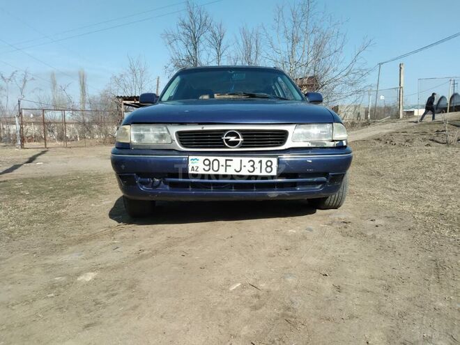 Opel Astra 1997, 400,150 km - 1.6 l - Qazax