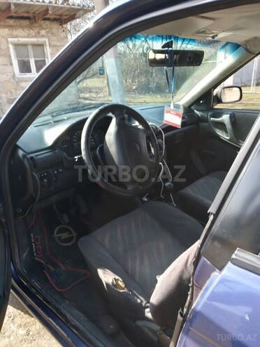 Opel Astra 1997, 400,150 km - 1.6 l - Qazax