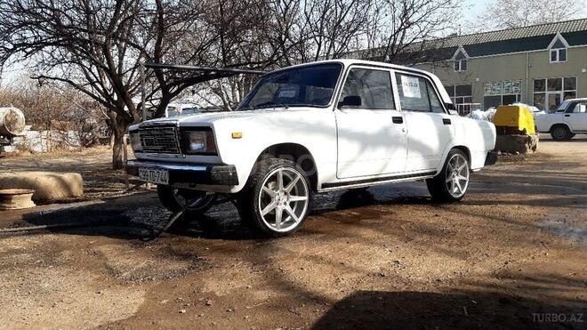 LADA (VAZ) 2107 2009, 98,000 km - 1.6 l - Qazax