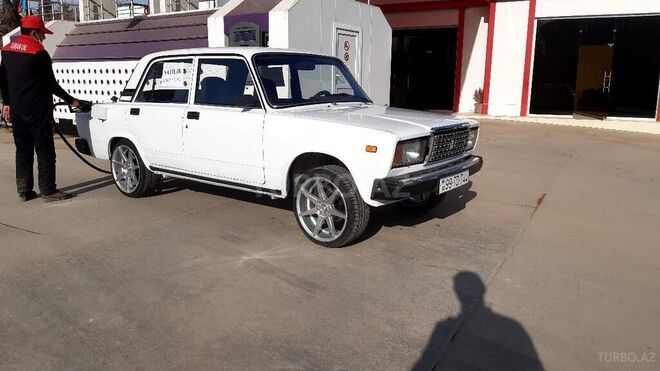 LADA (VAZ) 2107 2009, 98,000 km - 1.6 l - Qazax