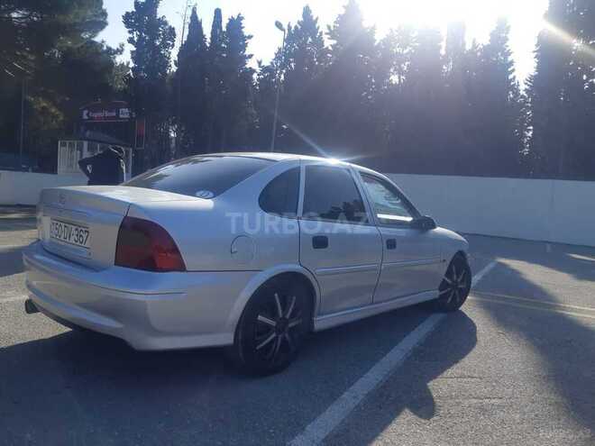 Opel Vectra 1999, 280,000 km - 1.6 л - Sumqayıt