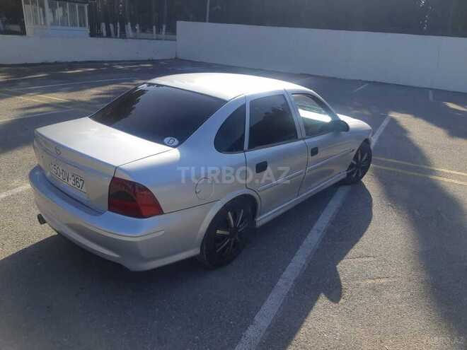 Opel Vectra 1999, 280,000 km - 1.6 л - Sumqayıt